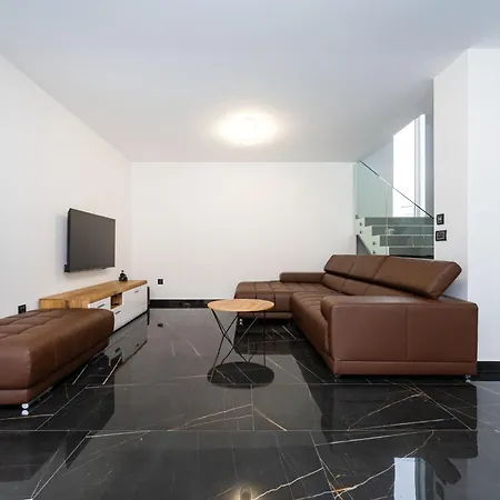 Bellavista Mit Privatpool Nahe Zadar Vila *