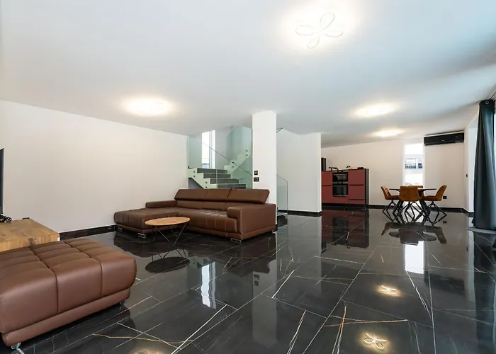 Vila Bellavista Mit Privatpool Nahe Zadar Dracan