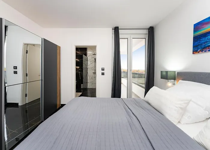 Bellavista Mit Privatpool Nahe Zadar Dracan