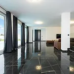 Villa Bellavista Mit Privatpool Nahe Zadar Dracan