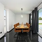 Villa Bellavista Mit Privatpool Nahe Zadar