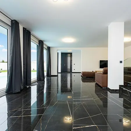 Villa Bellavista Mit Privatpool Nahe Zadar Dracan