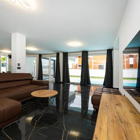 Bellavista Mit Privatpool Nahe Zadar Villa Dracan