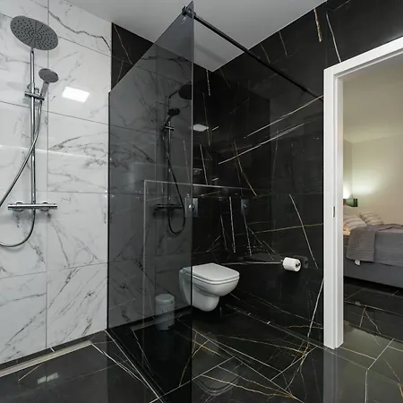 Villa Bellavista Mit Privatpool Nahe Zadar Dracan