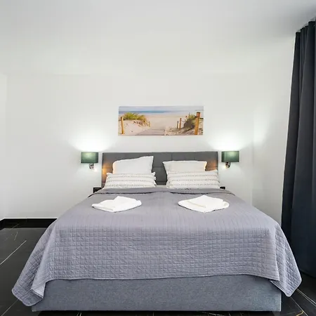 Bellavista Mit Privatpool Nahe Zadar Dracan