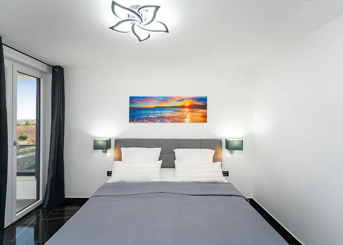 Bellavista Mit Privatpool Nahe Zadar Вилла